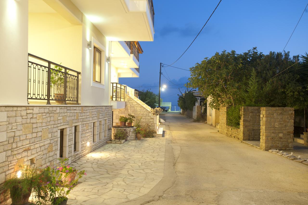 Georgio Seaside Hotel Foinikounda Extérieur photo